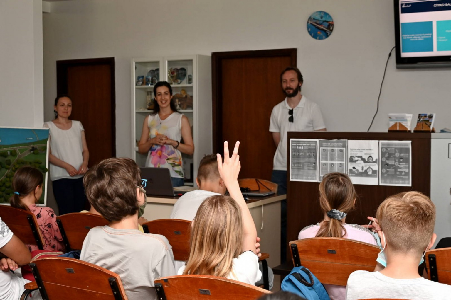 IMG-776d8103c3bb935a0589bbfc221b5747-V.jpg IMG-776d8103c3bb935a0589bbfc221b5747-V.jpg