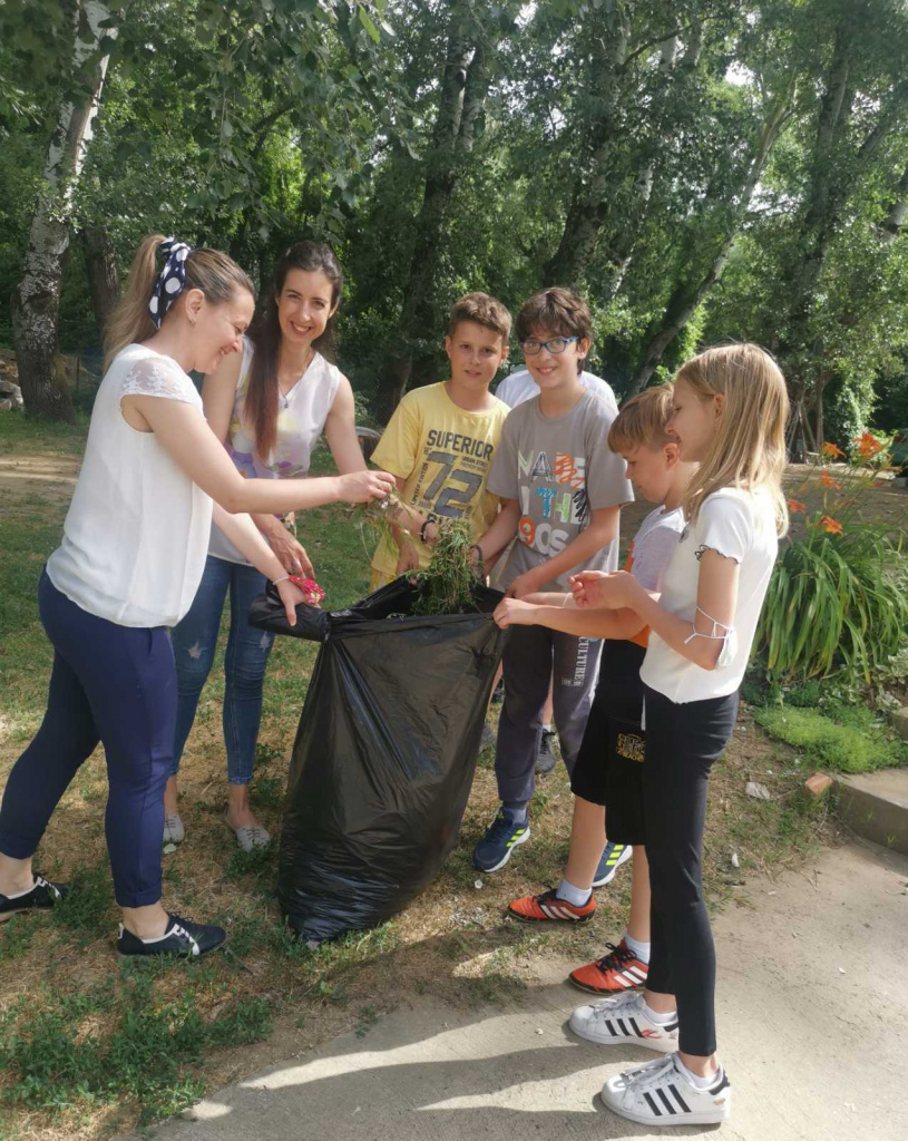 IMG-d58bec325aaf6873c5bf036a2d75b658-V.jpg IMG-d58bec325aaf6873c5bf036a2d75b658-V.jpg